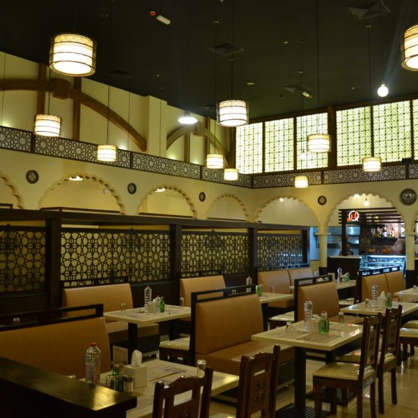 Resturent Interior decor in dubai