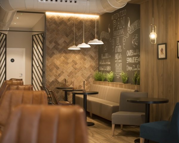 artespa cafe solo sitting