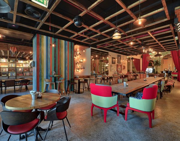rivo cafe chairs decor